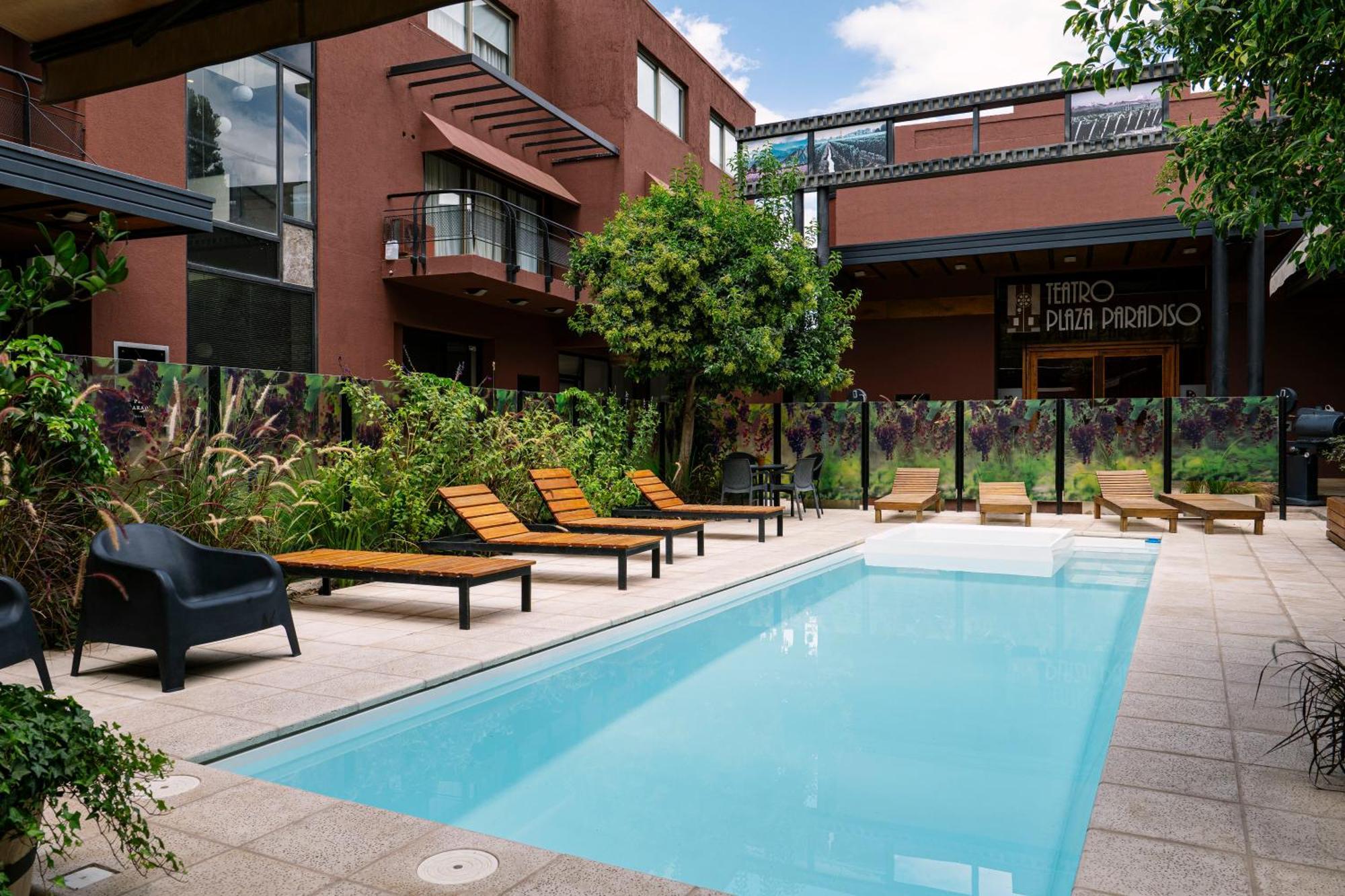 Plaza Paradiso Petit Hotel Chacras de Coria Eksteriør bilde