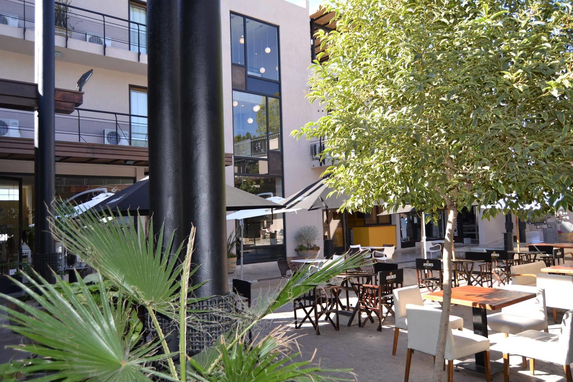 Plaza Paradiso Petit Hotel Chacras de Coria Eksteriør bilde